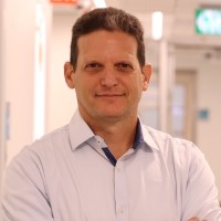 Dr. Alexis Mittelpunct